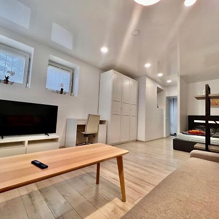 Kepezinski Centre Apartments คอนัส ภายนอก รูปภาพ