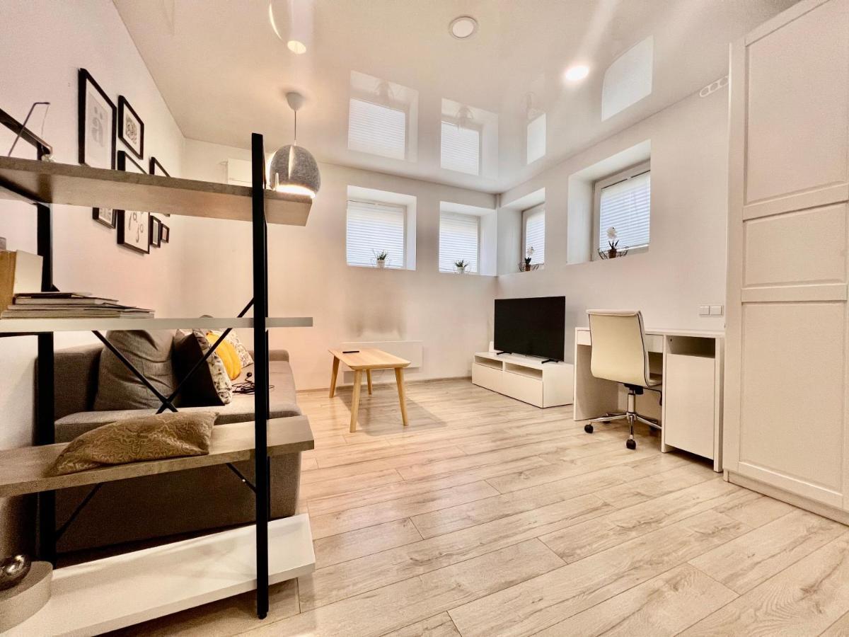 Kepezinski Centre Apartments คอนัส ภายนอก รูปภาพ